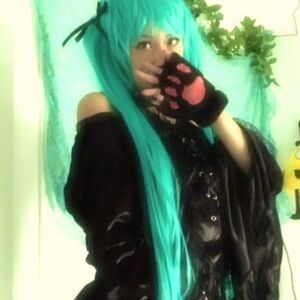 Meet your Posher, Lexi